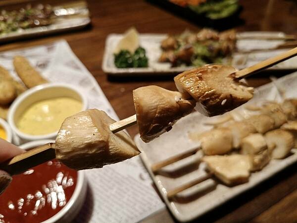 台北美食推薦-【AQUA Lounge酒吧】-串燒創意美食/ 台北美食推薦-【AQUA Lounge酒吧】-串燒創意美食/