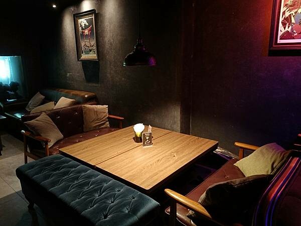 台北美食推薦-【AQUA Lounge酒吧】-串燒創意美食/ 台北美食推薦-【AQUA Lounge酒吧】-串燒創意美食/