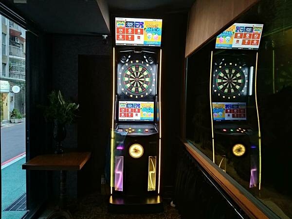 台北美食推薦-【AQUA Lounge酒吧】-串燒創意美食/ 台北美食推薦-【AQUA Lounge酒吧】-串燒創意美食/