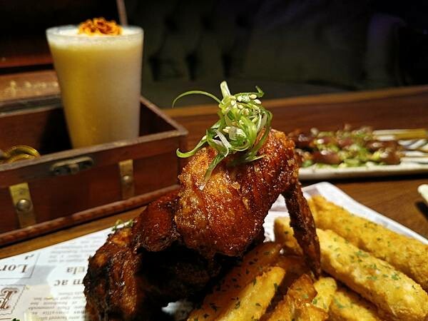 台北美食推薦-【AQUA Lounge酒吧】-串燒創意美食/ 台北美食推薦-【AQUA Lounge酒吧】-串燒創意美食/