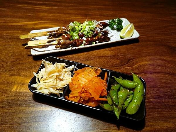 台北美食推薦-【AQUA Lounge酒吧】-串燒創意美食/ 台北美食推薦-【AQUA Lounge酒吧】-串燒創意美食/