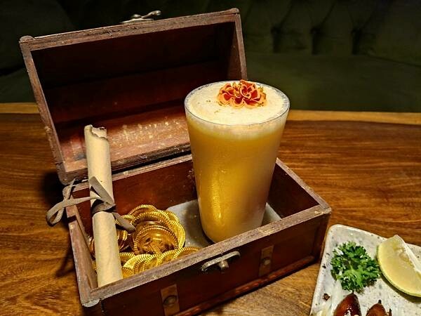 台北美食推薦-【AQUA Lounge酒吧】-串燒創意美食/ 台北美食推薦-【AQUA Lounge酒吧】-串燒創意美食/