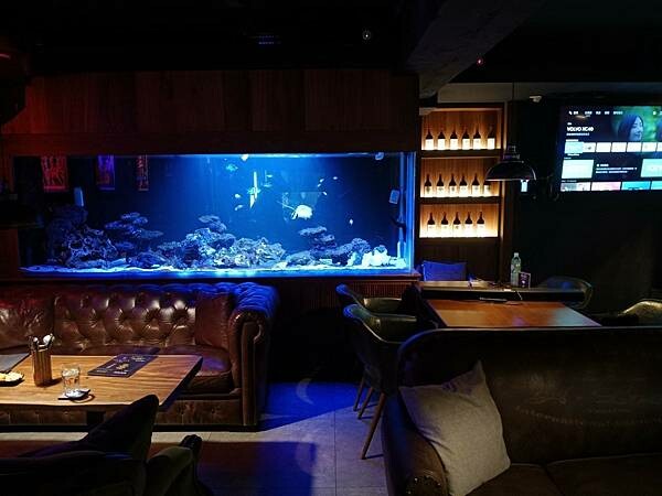 台北美食推薦-【AQUA Lounge酒吧】-串燒創意美食/ 台北美食推薦-【AQUA Lounge酒吧】-串燒創意美食/