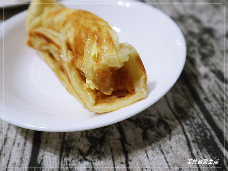 忠貞甩餅-桃園中壢/千層拉絲甩餅.甜鹹口味皆有 - 潔絲蜜愛生活