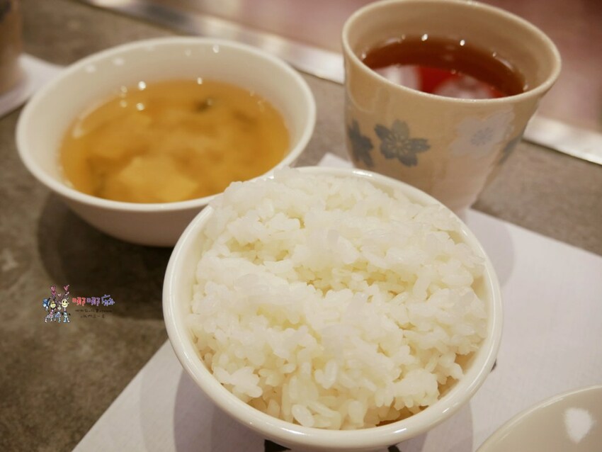 三峽老街附近的鐵板燒~白飯、味噌湯吃到飽！脆皮雞腿排便宜又好吃，和牛海陸雙人餐不用1500元！