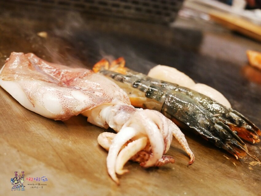 三峽老街附近的鐵板燒~白飯、味噌湯吃到飽！脆皮雞腿排便宜又好吃，和牛海陸雙人餐不用1500元！