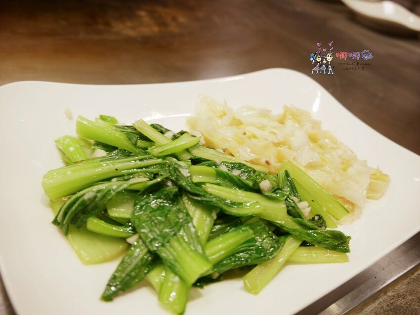 三峽老街附近的鐵板燒~白飯、味噌湯吃到飽！脆皮雞腿排便宜又好吃，和牛海陸雙人餐不用1500元！