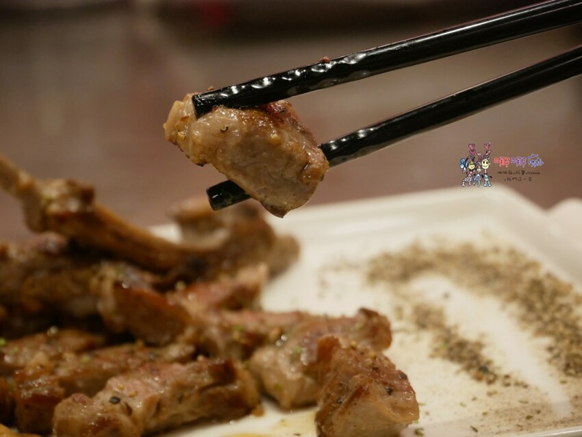 三峽老街附近的鐵板燒~白飯、味噌湯吃到飽！脆皮雞腿排便宜又好吃，和牛海陸雙人餐不用1500元！