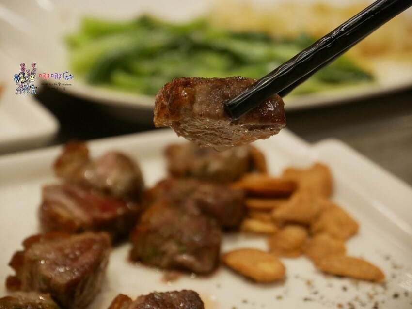 三峽老街附近的鐵板燒~白飯、味噌湯吃到飽！脆皮雞腿排便宜又好吃，和牛海陸雙人餐不用1500元！