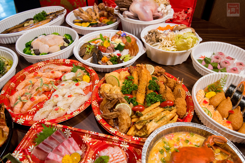 【臺南年菜】14道日式年菜任你搭｜最道地最經典的日式年菜｜隨您選任您挑滿足不同需求｜日式料理年菜外賣.內用｜平常日也有供應~~聚樂海鮮居食屋 - 南人幫