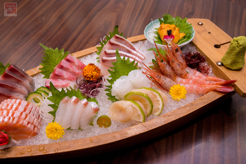 【臺南年菜】14道日式年菜任你搭｜最道地最經典的日式年菜｜隨您選任您挑滿足不同需求｜日式料理年菜外賣.內用｜平常日也有供應~~聚樂海鮮居食屋 - 南人幫