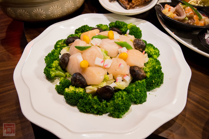 【臺南年菜】14道日式年菜任你搭｜最道地最經典的日式年菜｜隨您選任您挑滿足不同需求｜日式料理年菜外賣.內用｜平常日也有供應~~聚樂海鮮居食屋 - 南人幫