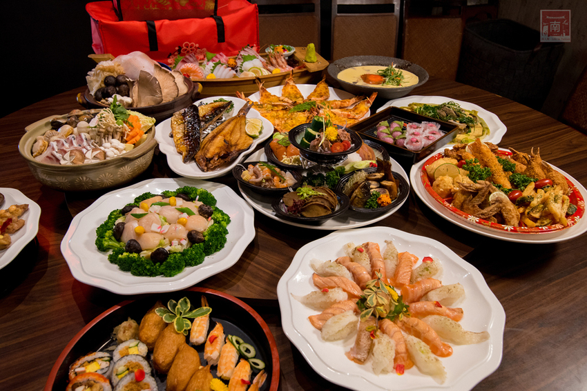 【臺南年菜】14道日式年菜任你搭｜最道地最經典的日式年菜｜隨您選任您挑滿足不同需求｜日式料理年菜外賣.內用｜平常日也有供應~~聚樂海鮮居食屋 - 南人幫