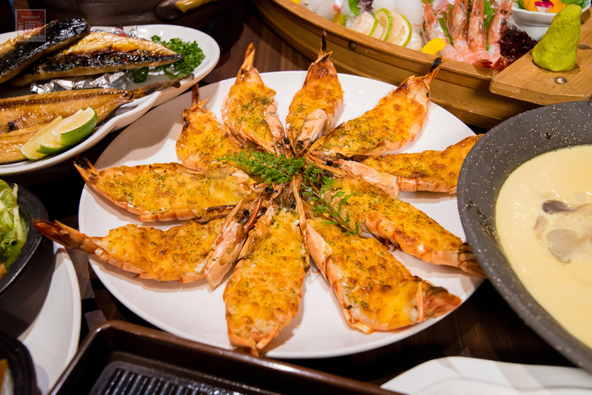 【臺南年菜】14道日式年菜任你搭｜最道地最經典的日式年菜｜隨您選任您挑滿足不同需求｜日式料理年菜外賣.內用｜平常日也有供應~~聚樂海鮮居食屋 - 南人幫