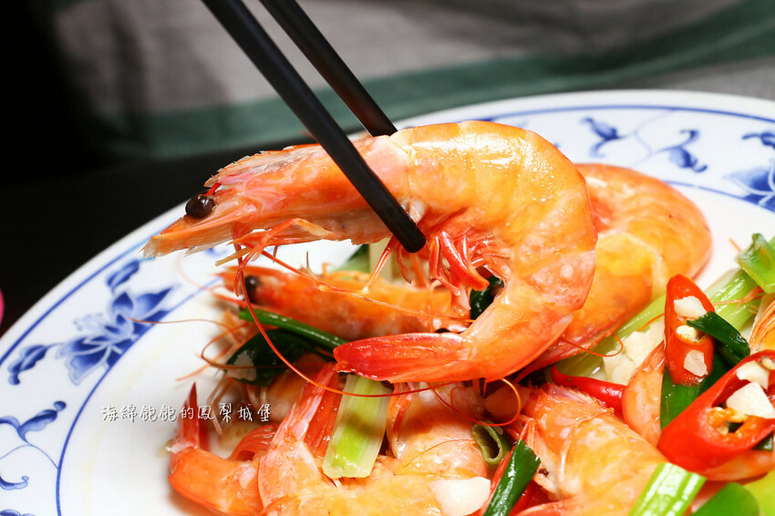 小琉球好吃又便宜的海鮮炒飯、海鮮炒麵「大富小吃」小琉球美食、團體合菜、菜單價位