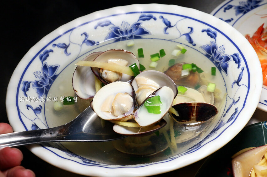 小琉球好吃又便宜的海鮮炒飯、海鮮炒麵「大富小吃」小琉球美食、團體合菜、菜單價位