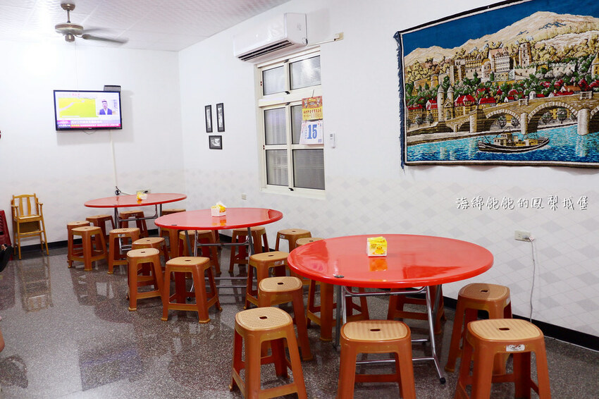 小琉球好吃又便宜的海鮮炒飯、海鮮炒麵「大富小吃」小琉球美食、團體合菜、菜單價位