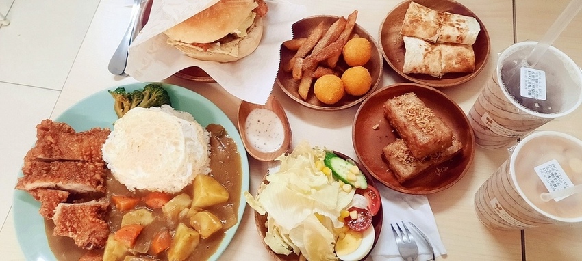 美食 ░ 網友推薦全台十大連鎖早午餐_ 早安公雞農場晨食 , 高雄必吃早午餐克雞腿老麵堡_85.jpg