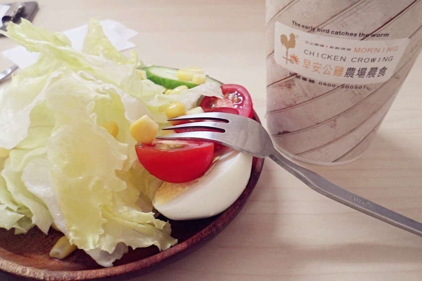 美食 ░ 網友推薦全台十大連鎖早午餐_ 早安公雞農場晨食 , 高雄必吃早午餐克雞腿老麵堡_6.jpg