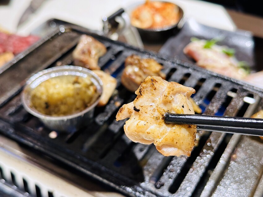 【牛燒肉Yakiniku】新北新店燒肉推薦！「豪華海陸雙人餐