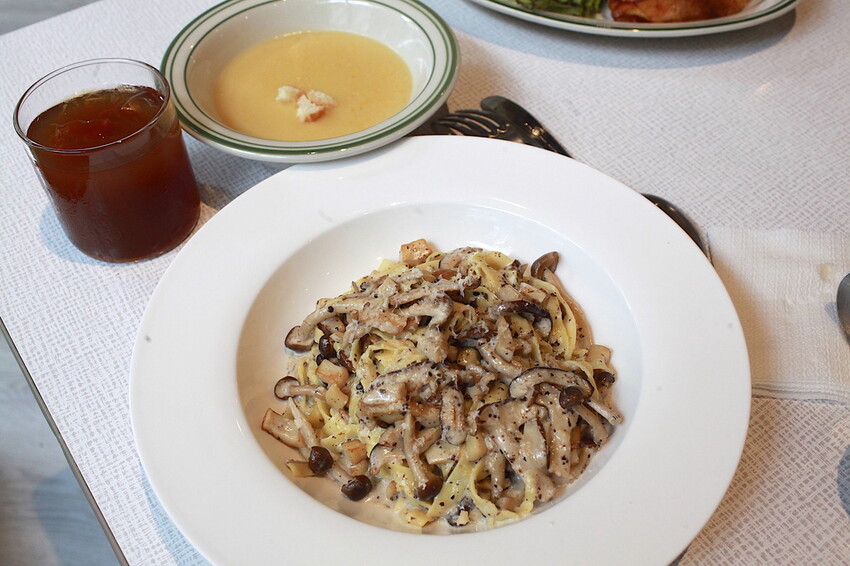 台南市中西區吃。台南市｜中西區。「Bon Brunch」新美街超人氣早午餐餐廳強勢回歸！老闆歷經一年義大利進修廚藝再重新復