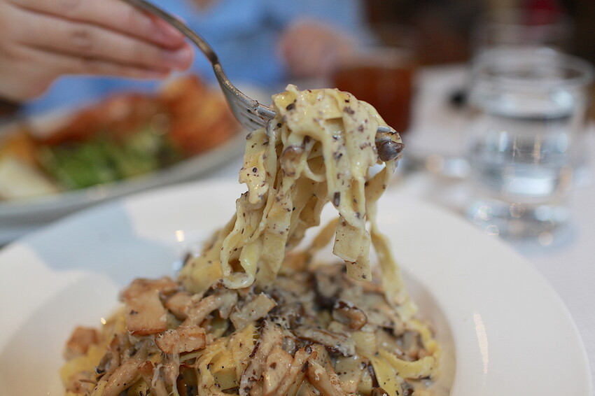 台南市中西區吃。台南市｜中西區。「Bon Brunch」新美街超人氣早午餐餐廳強勢回歸！老闆歷經一年義大利進修廚藝再重新復