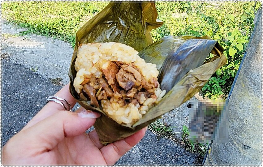 在地飄香30幾年古早味肉粽，現場手工現包現蒸、還沒端午節人潮就不少！！！
