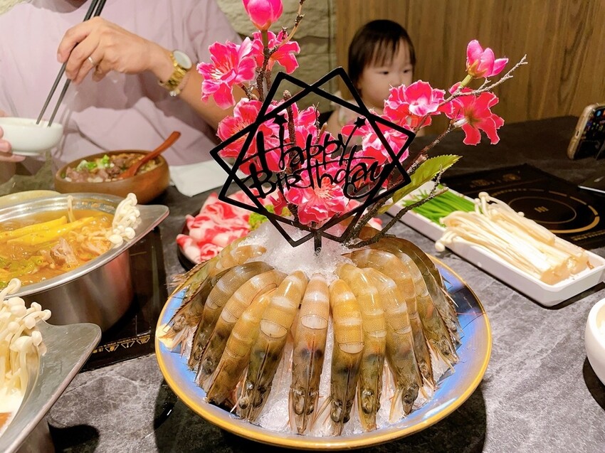 [美食] 龍府小鍋 放感情 ♥ 內湖重慶酸辣鍋天花板 愛吃辣