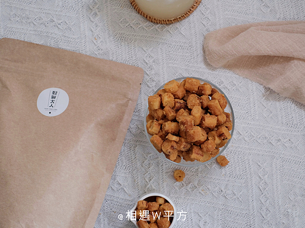 鬆獅大人 焦糖蝴蝶碎餅 鹹蛋黃蝴蝶碎餅 (7) 鬆獅大人 焦糖蝴蝶碎餅 鹹蛋黃蝴蝶碎餅 (7)