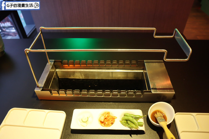 西門羊騷殿台灣第一家羊肉串自動燒烤.羊騷殿.台北美食.西門町.生啤酒.球賽轉播餐廳.動燒烤.無煙燒烤 西門羊騷殿台灣第一家羊肉串自動燒烤.羊騷殿.台北美食.西門町.生啤酒.球賽轉播餐廳.動燒烤.無煙燒烤