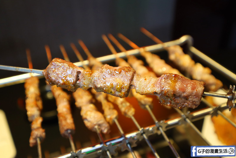 西門羊騷殿-台灣第一家羊肉串自動燒烤.羊騷殿.台北美食.西門町.生啤酒.球賽轉播餐廳.動燒烤.無煙燒烤 西門羊騷殿-台灣第一家羊肉串自動燒烤.羊騷殿.台北美食.西門町.生啤酒.球賽轉播餐廳.動燒烤.無煙燒烤