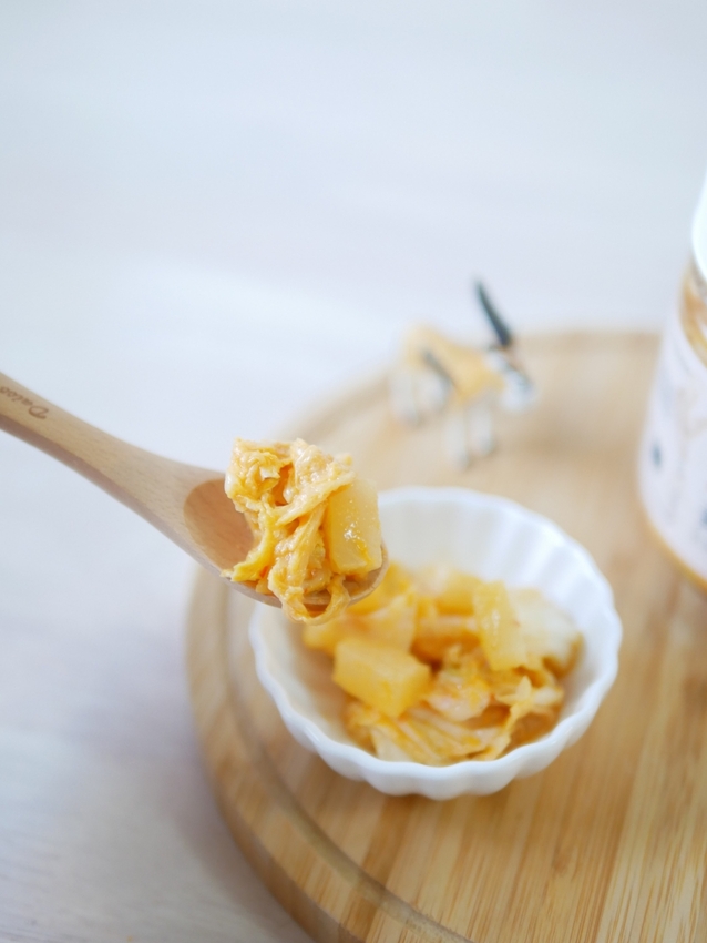 宅配美食｜白飯殺手來啦『名菜屋』加入清甜水果元素的爽口泡菜，讓人無法自拔的團購美食推薦！網購開箱｜泡菜推薦 - 曼達愛吃鬼