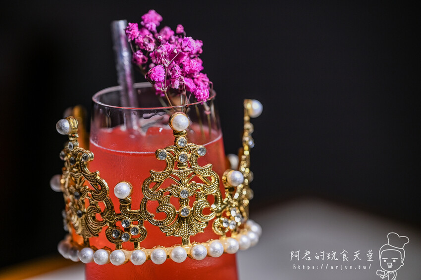 【台中】Eartha燒肉餐酒館|不只餐點浮誇!專屬桌邊服務,只要等著大口吃肉的五星享受 » 阿君的玩食天堂