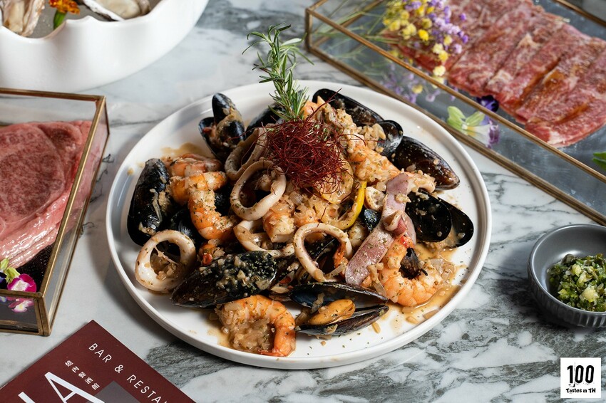 【台中北區美食】Eartha 燒肉餐酒館｜用珠寶盒裝肉！都會型燒肉視覺、味覺一次滿足！ | 別墅裡的 100 種味道