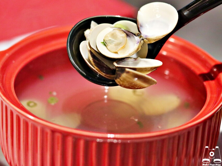 台中北區美食｜Eartha燒肉餐酒館，燒肉珠寶盒搭配精緻調酒，你的微醺放鬆好夥伴！