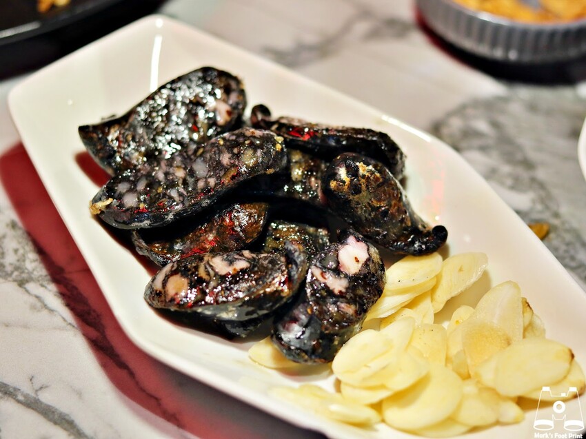 台中北區美食｜Eartha燒肉餐酒館，燒肉珠寶盒搭配精緻調酒，你的微醺放鬆好夥伴！