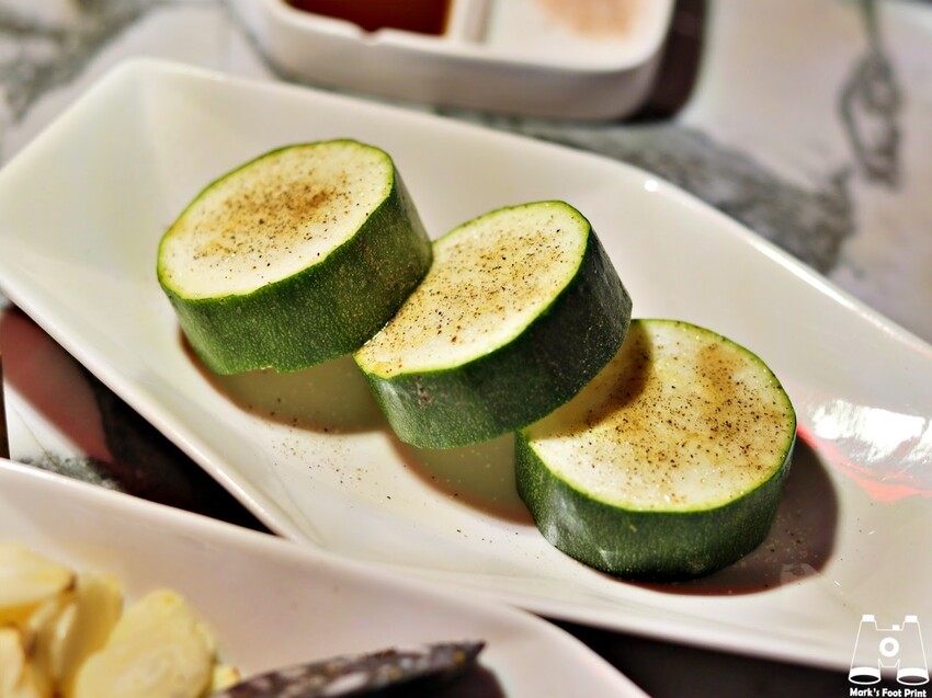 台中北區美食｜Eartha燒肉餐酒館，燒肉珠寶盒搭配精緻調酒，你的微醺放鬆好夥伴！