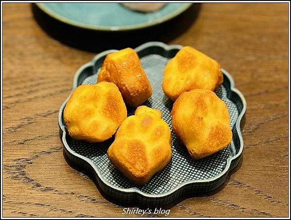 捷運市政府站 ‧ 根本在旅行 咖啡/甜點(信義品牌概念店)