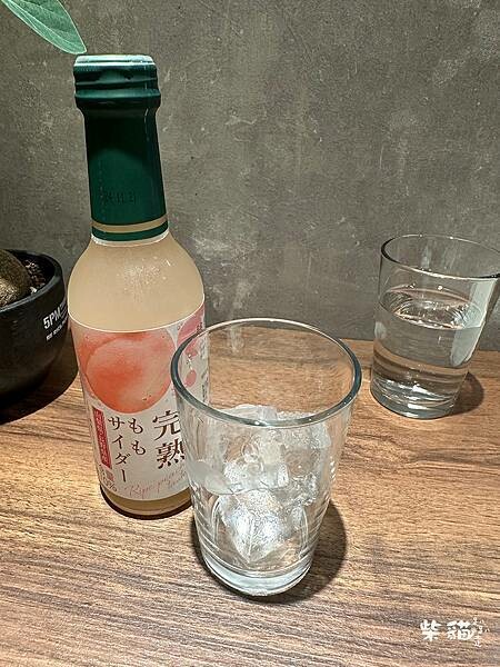 【台北】根本在旅行｜日本空運來台咖啡香，限定甜點很不錯｜柴貓