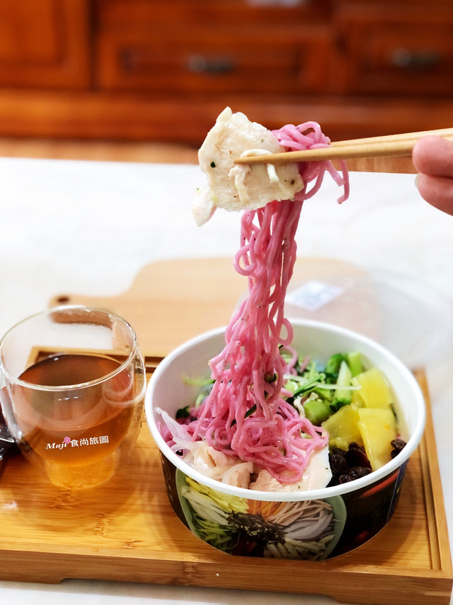 魯八宝涼麵東湖店