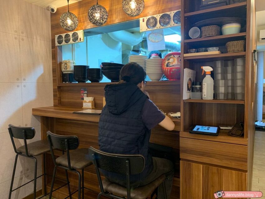 麺処田冶 │大安區美食•炸物美味&失望的烏骨雞鹽味拉麵 - 丹尼的吃喝玩樂