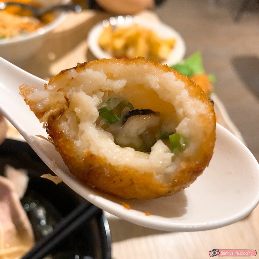 麺処田冶 │大安區美食•炸物美味&失望的烏骨雞鹽味拉麵 - 丹尼的吃喝玩樂