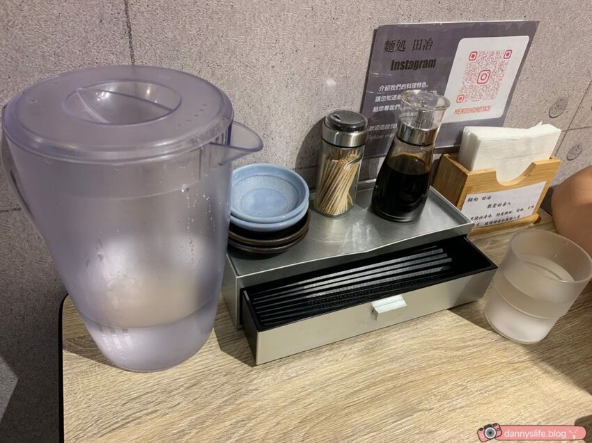 麺処田冶 │大安區美食•炸物美味&失望的烏骨雞鹽味拉麵 - 丹尼的吃喝玩樂