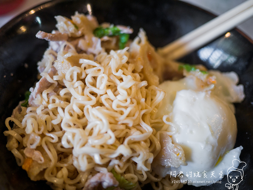 【台南】保哥黑輪|炒泡麵料多味美|孔廟商圈人氣美食