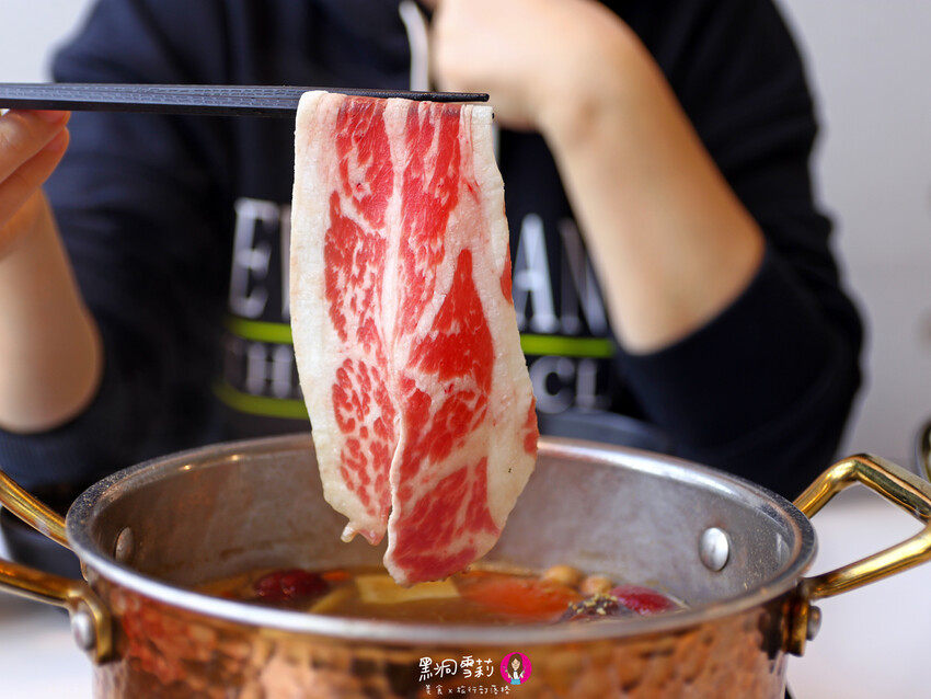 参好鍋物廚房︱桃園埔心網美火鍋店好拍好吃好停車〃近桃園埔心星巴克