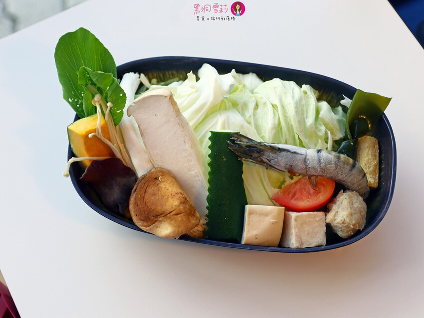 参好鍋物廚房︱桃園埔心網美火鍋店好拍好吃好停車〃近桃園埔心星巴克