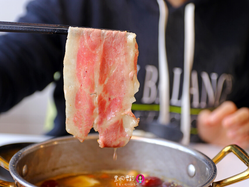 参好鍋物廚房︱桃園埔心網美火鍋店好拍好吃好停車〃近桃園埔心星巴克