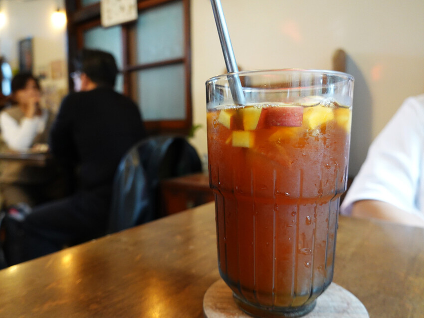 新北市板橋區新北板橋—旭舊咖啡Shiu Jiou｜細品懷舊老件的咖啡時光屋｜中山路、板橋大遠百、板新站、板橋體育場