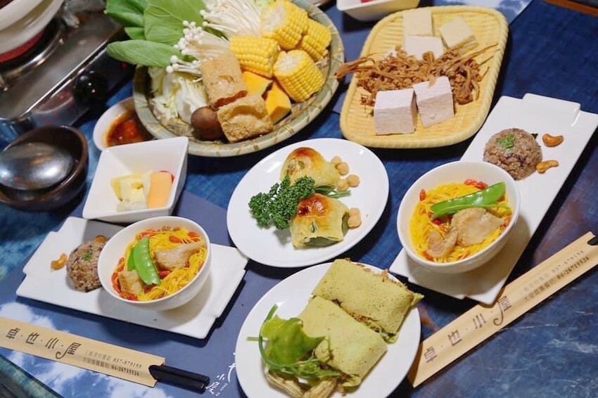 【苗栗三義】卓也小屋度假園區-蔬食餐廳夏日優惠.消費+googe好評就送天然染色霜淇淋喔!