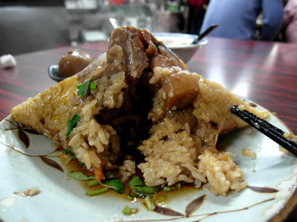 再發號百年八寶肉粽(總店)：台南||百年老店【再發號】-用料實在，神等級美味粽子！